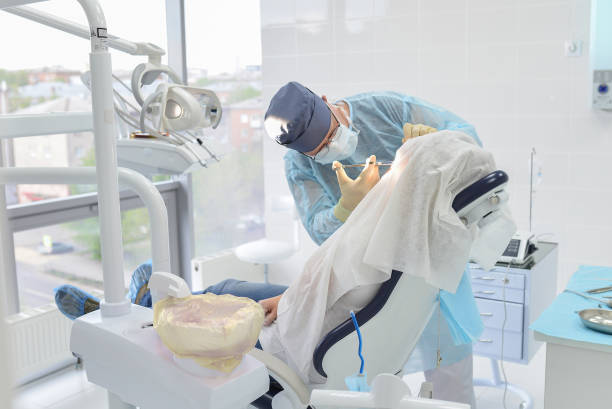 Best Weekend Emergency Dental Services in Iowa City, IA